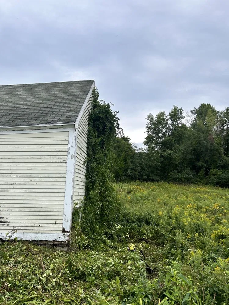 Top-rated lawn mowing service experts serving Weare, NH - RK OutDoor Services