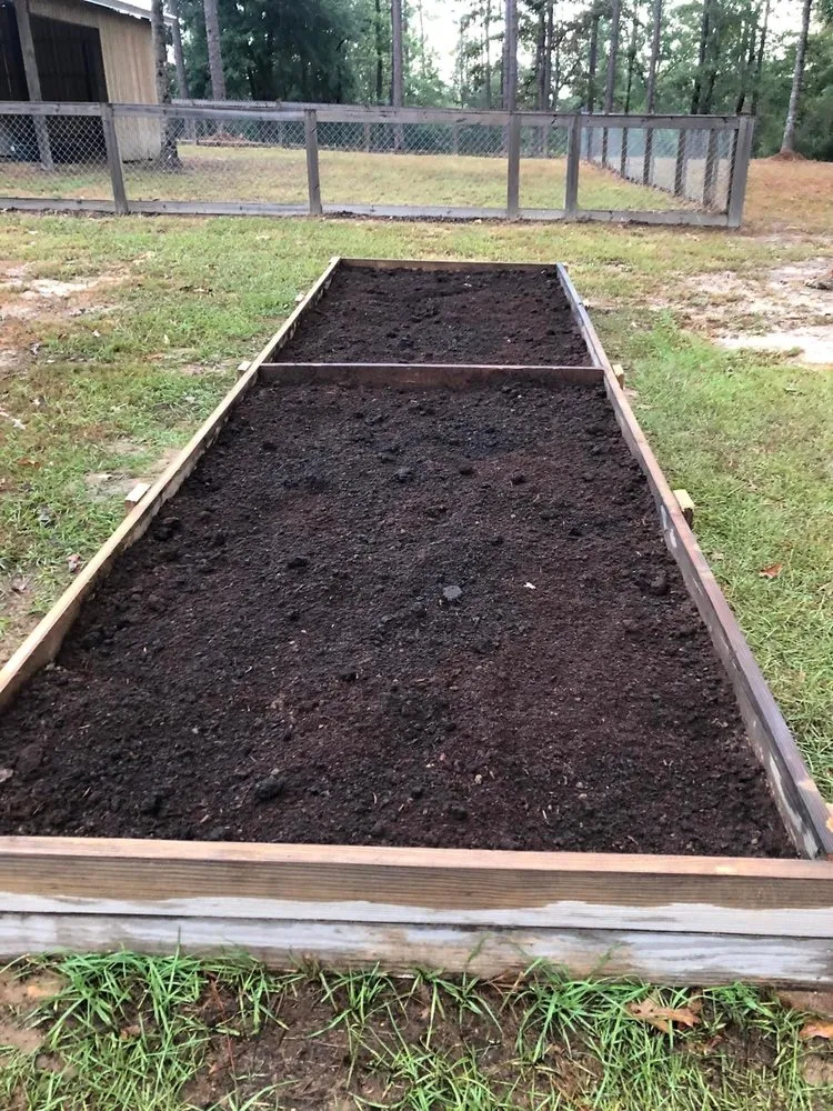 Professional residential landscaping in Loxley, AL - R&K Tree & Landscaping