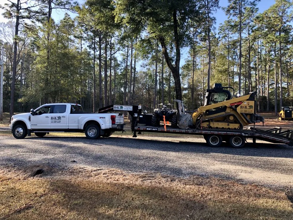 Trusted yard cleanup service experts serving Loxley, AL - R&K Tree & Landscaping