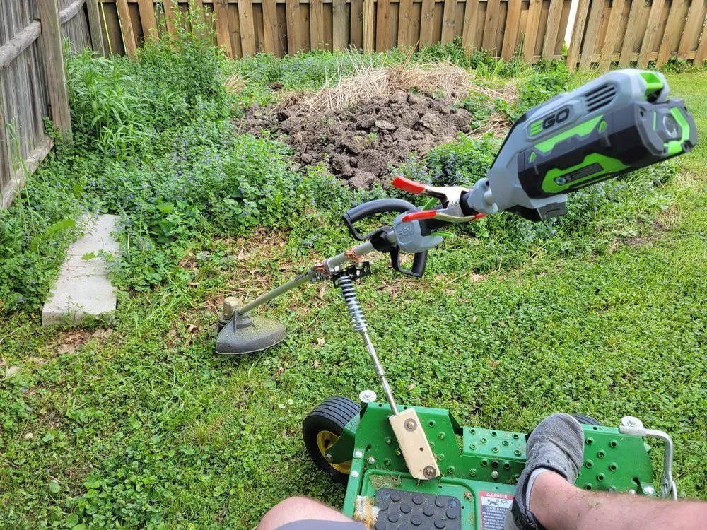 Trusted lawn mowing service for year-round maintenance across Aynor, SC - R&L General Services