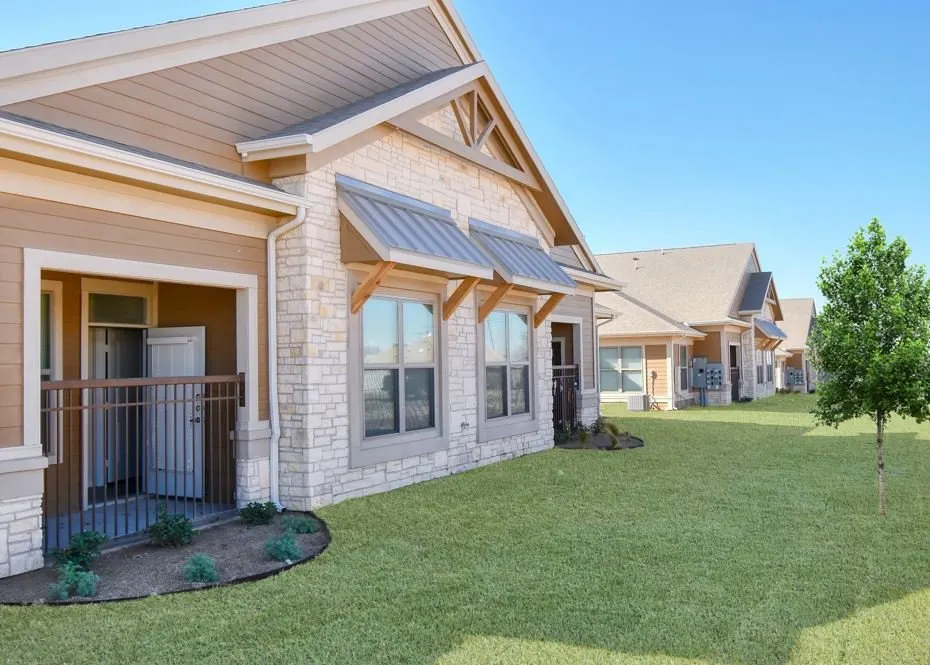 Affordable yard cleanup service in Wolfforth, TX - RL Landscape And Outdoor Solutions