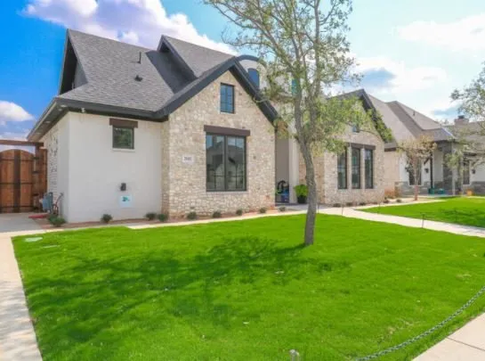 Expert lawn mowing service in Wolfforth, TX - RL Landscape And Outdoor Solutions