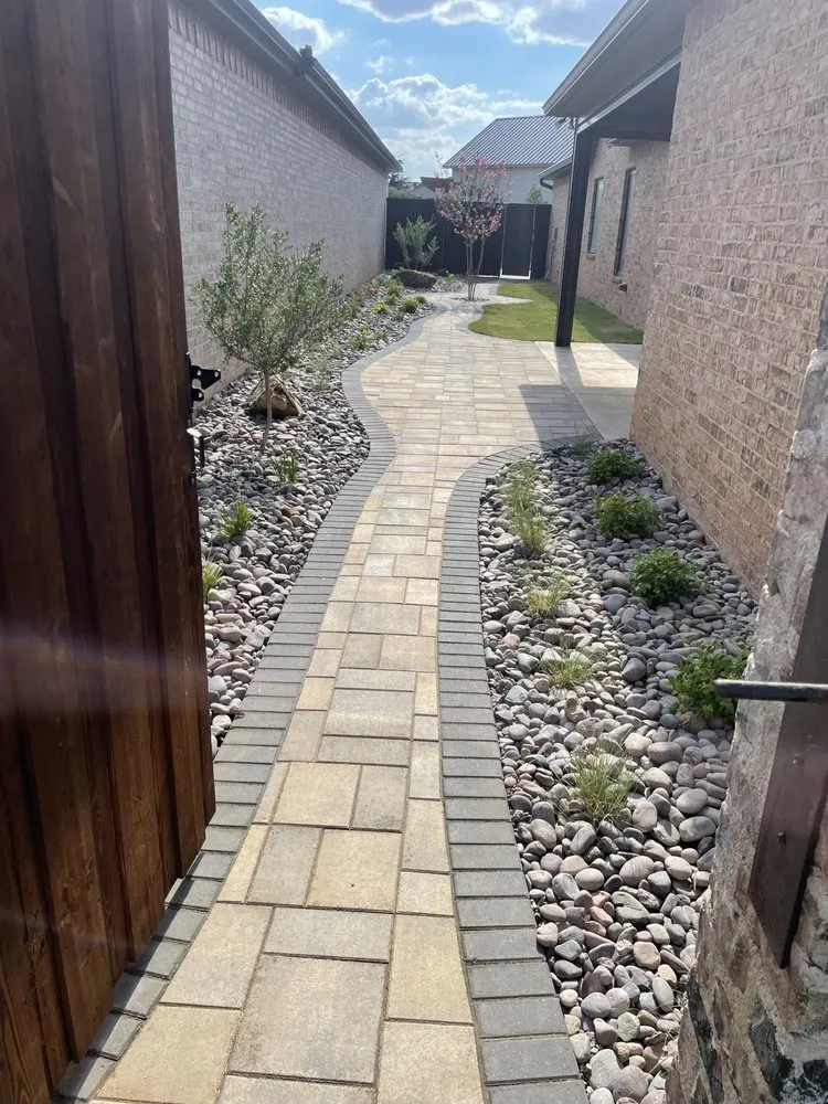 Trusted outdoor landscaping for year-round maintenance across Wolfforth, TX - RL Landscape And Outdoor Solutions