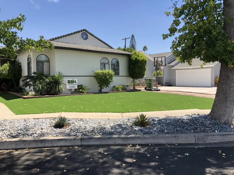 Reliable lawn care service for homes across Canoga Park, CA - R&L Landscape