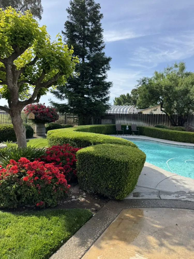 Local lawn mowing service in Ceres, CA - RL Landscaping