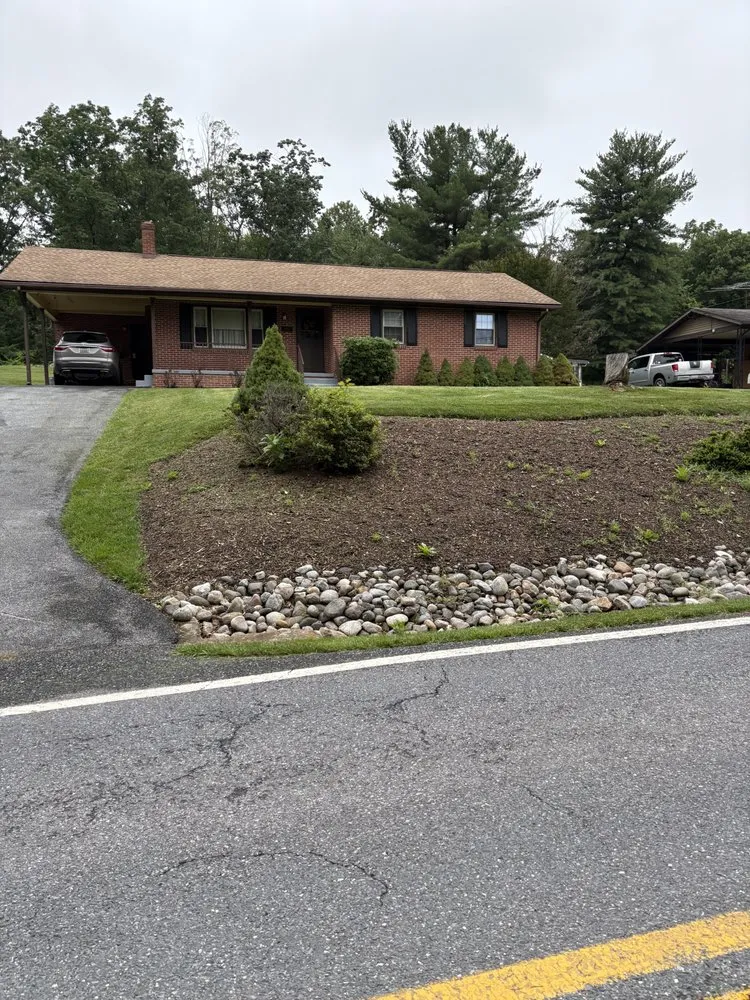 Top-rated yard cleanup service in New Market, MD - Rl Services