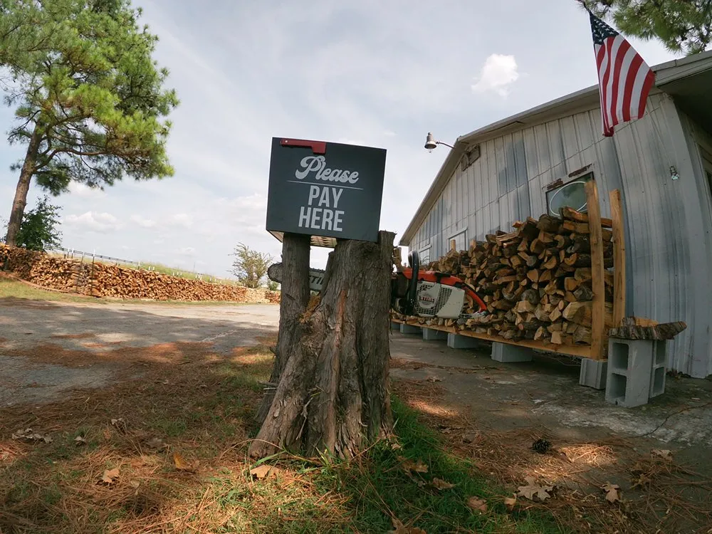 Custom garden landscaping experts serving McAlester, OK - RL Tree Care