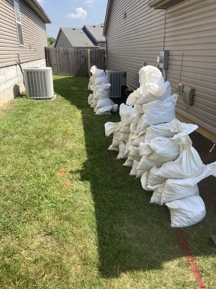 Custom outdoor landscaping near you in Louisville, KY by RLC Services