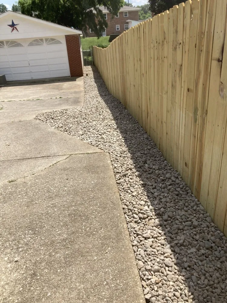 Professional lawn care service in Louisville, KY - RLC Services