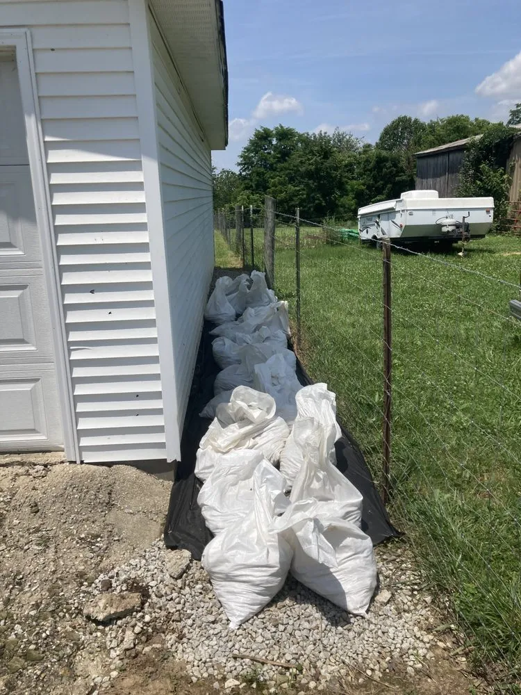 Custom garden landscaping in Louisville, KY by RLC Services