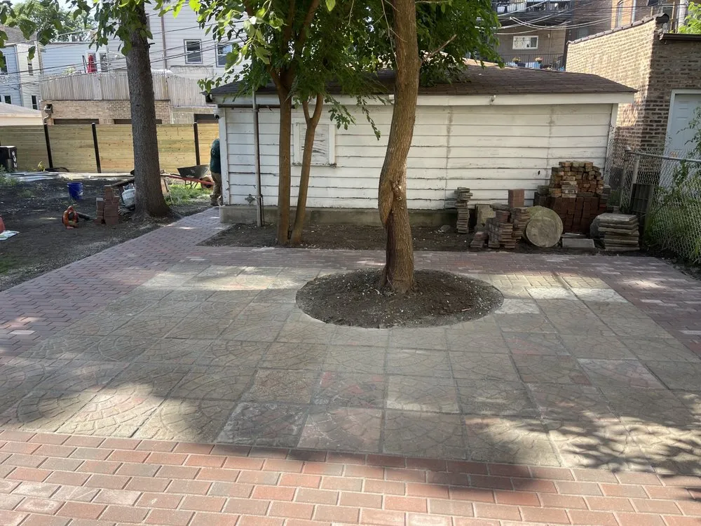 Local garden landscaping experts serving Berwyn, IL - RLG Landscaping