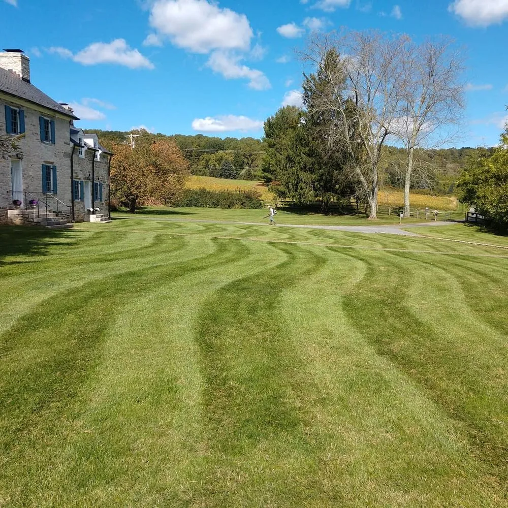 Expert lawn care service in Upperco, MD - RLS Contracting