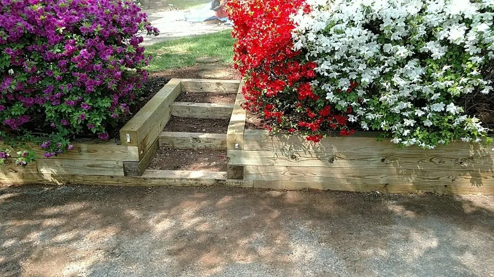 Professional yard maintenance in Upperco, MD - RLS Contracting