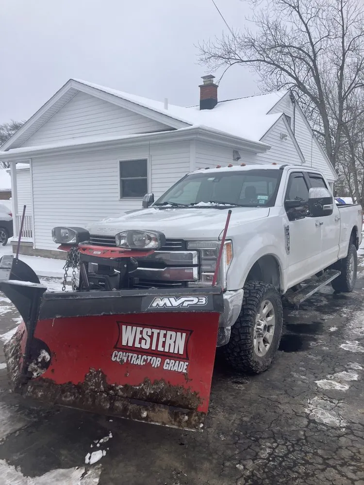 Expert outdoor landscaping in North Tonawanda, NY - RLS