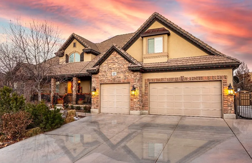 Custom outdoor landscaping in Parkersburg, WV - Rm and Sons