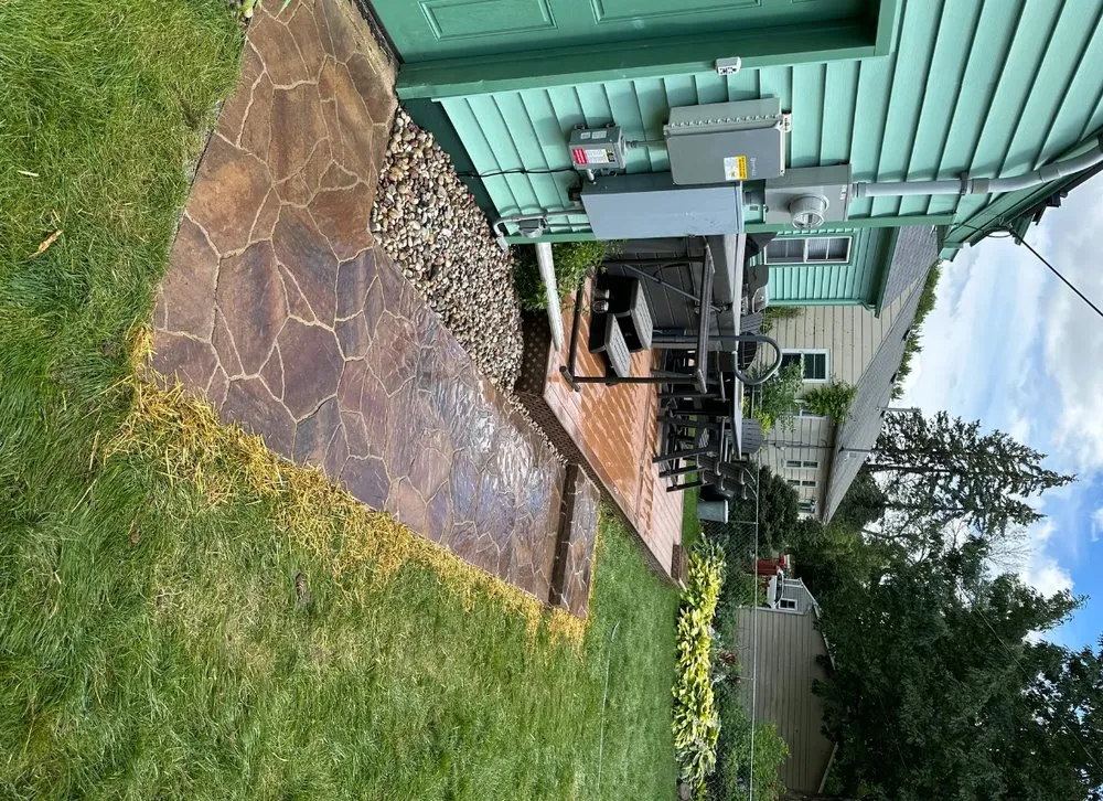 Local outdoor landscaping in Blanchardville, WI - R&M Home Care & Improvement