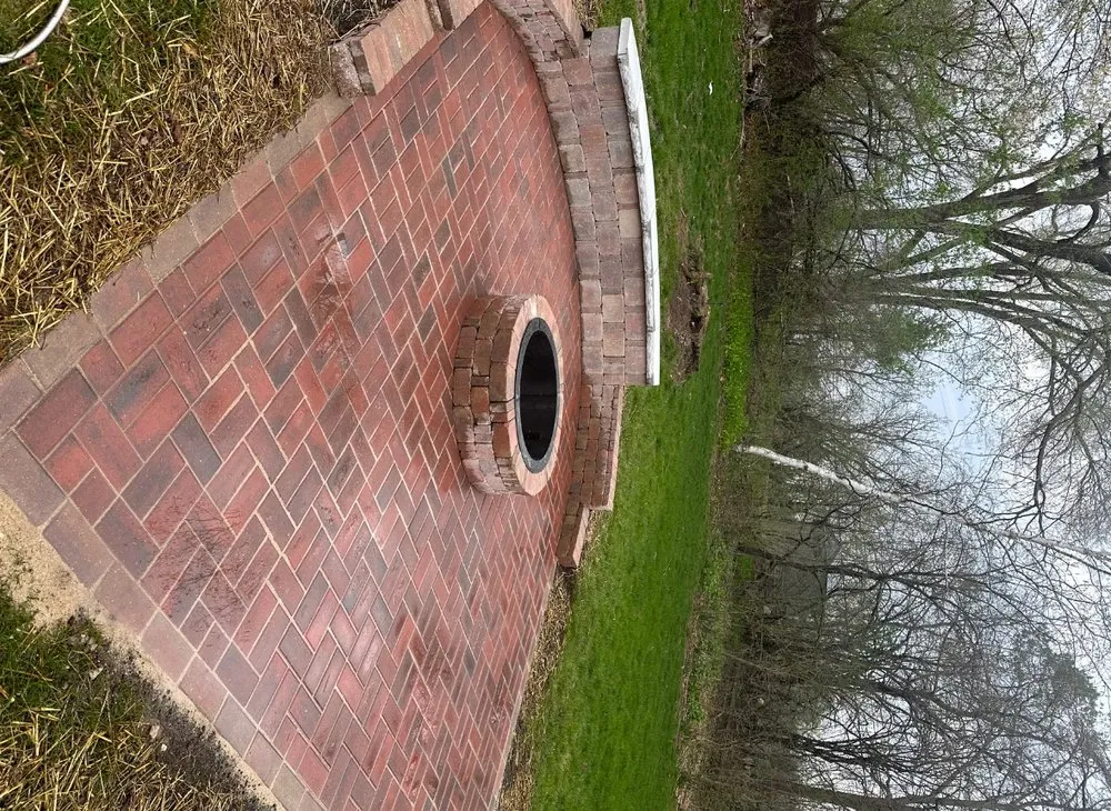 Professional landscaping services experts serving Blanchardville, WI - R&M Home Care & Improvement