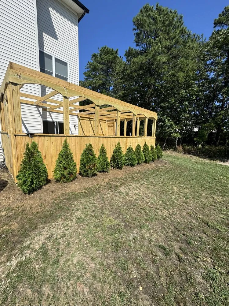 Local landscaping services in Lakewood, NJ by R&M Landscape & Design