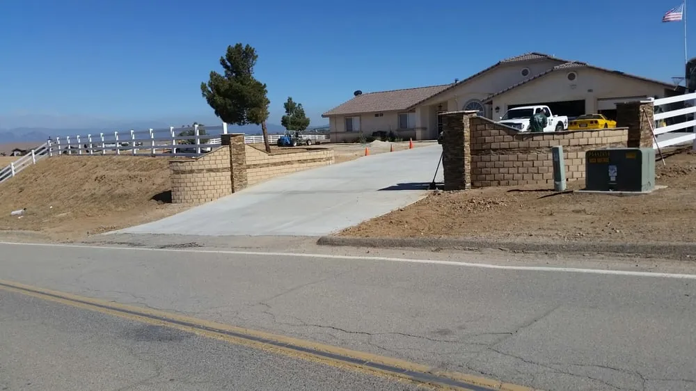 Top-rated landscaping services for year-round maintenance in Hesperia, CA by RM Landscape