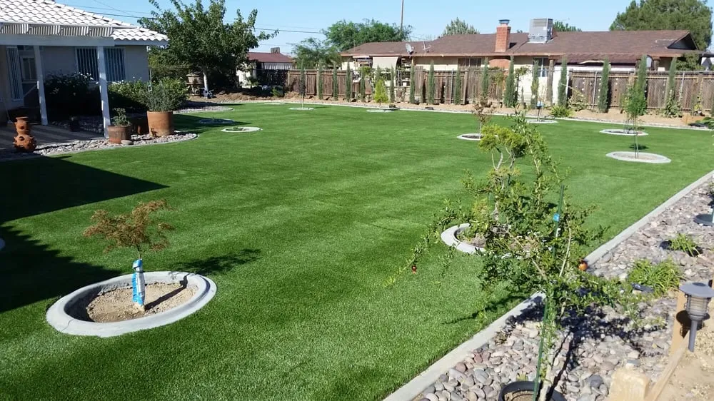 Affordable residential landscaping experts serving Hesperia, CA - RM Landscape