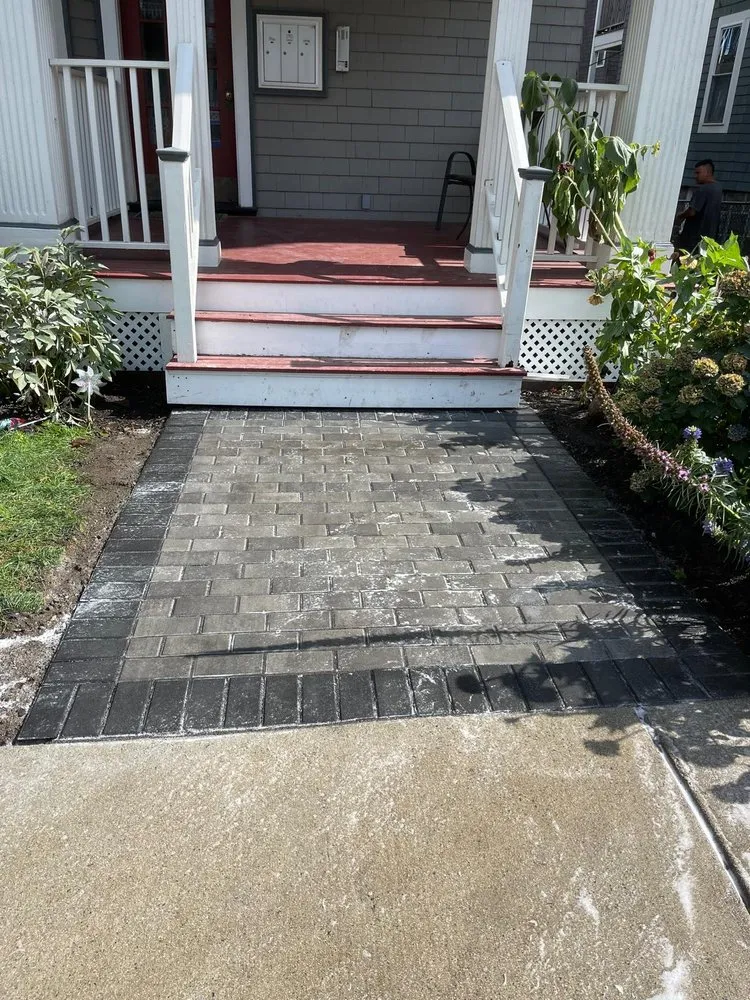 Top-rated yard maintenance in Woburn, MA by R&M Landscaping And Construction
