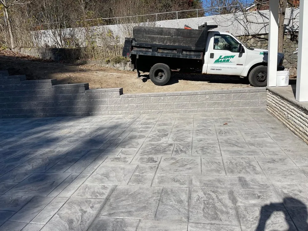 Custom outdoor landscaping experts serving Woburn, MA - R&M Landscaping And Construction