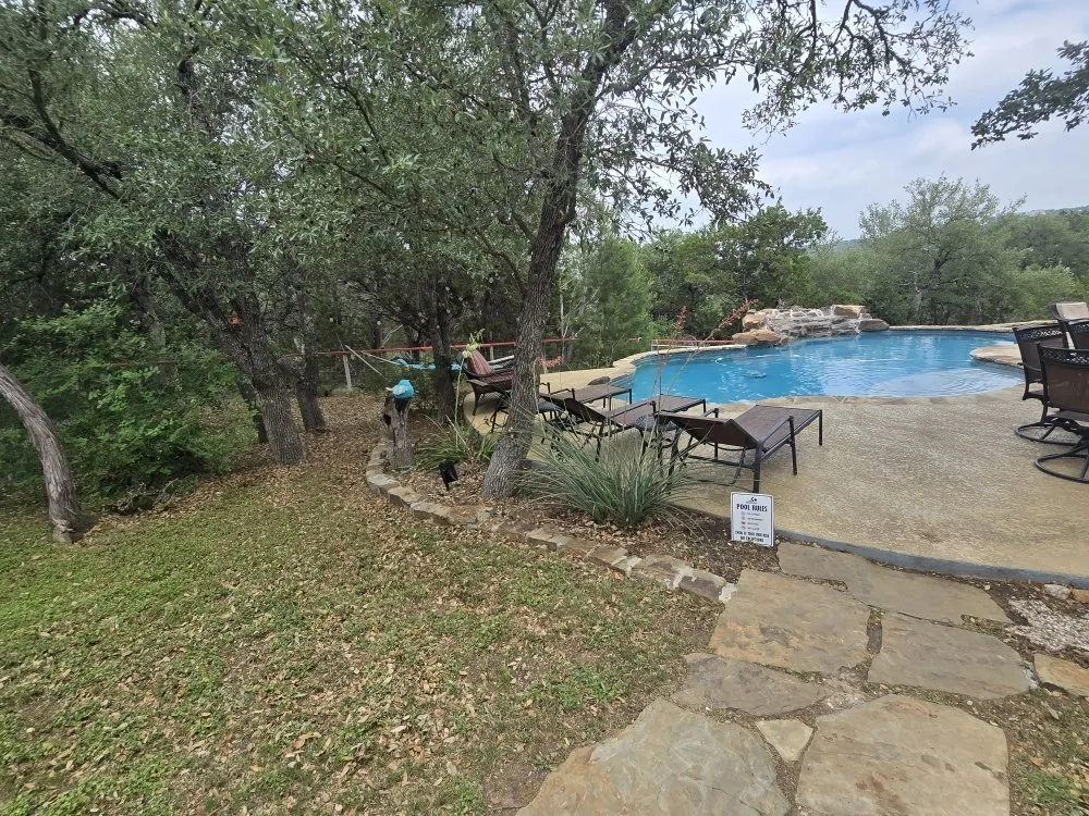 Trusted lawn care service in Canyon Lake, TX - R&M Lawn & Trees Sevice