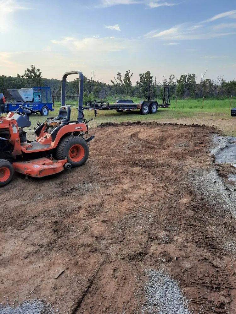 Custom lawn care service for residential properties across Mannford, OK - R&M Lawn Services