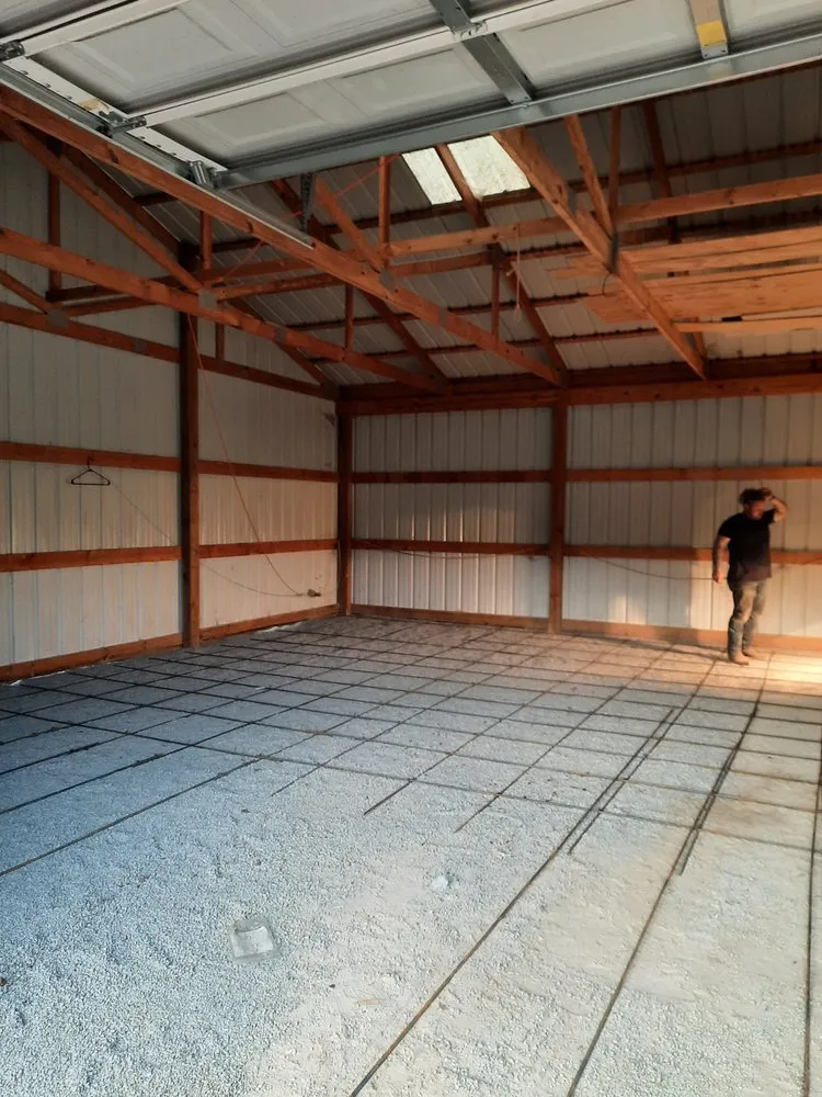 Expert yard maintenance for beautiful yards in Mannford, OK by R&M Lawn Services