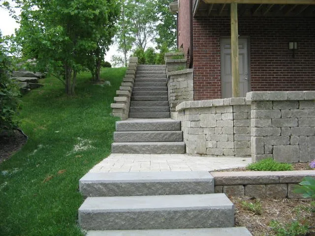 Trusted outdoor landscaping in Dearborn Heights, MI - R&M Property Services