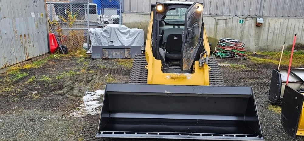 Reliable yard cleanup service experts serving Anchorage, AK - Rm Snow Plowing