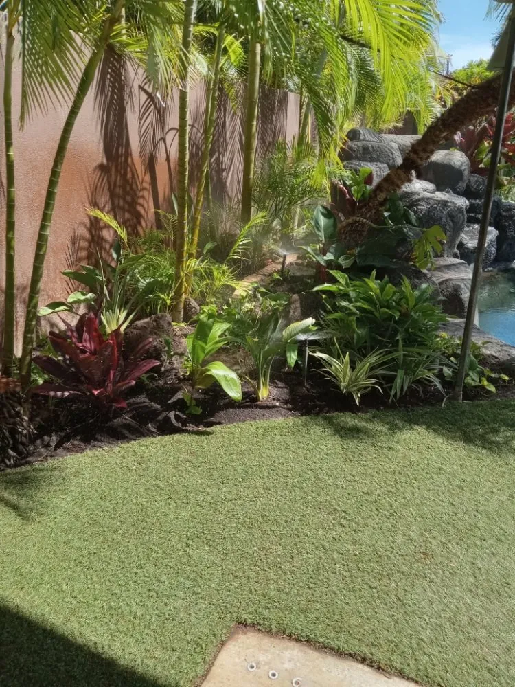 Custom residential landscaping experts serving Waipahu, HI - RM1 Yard & Landscaping Services