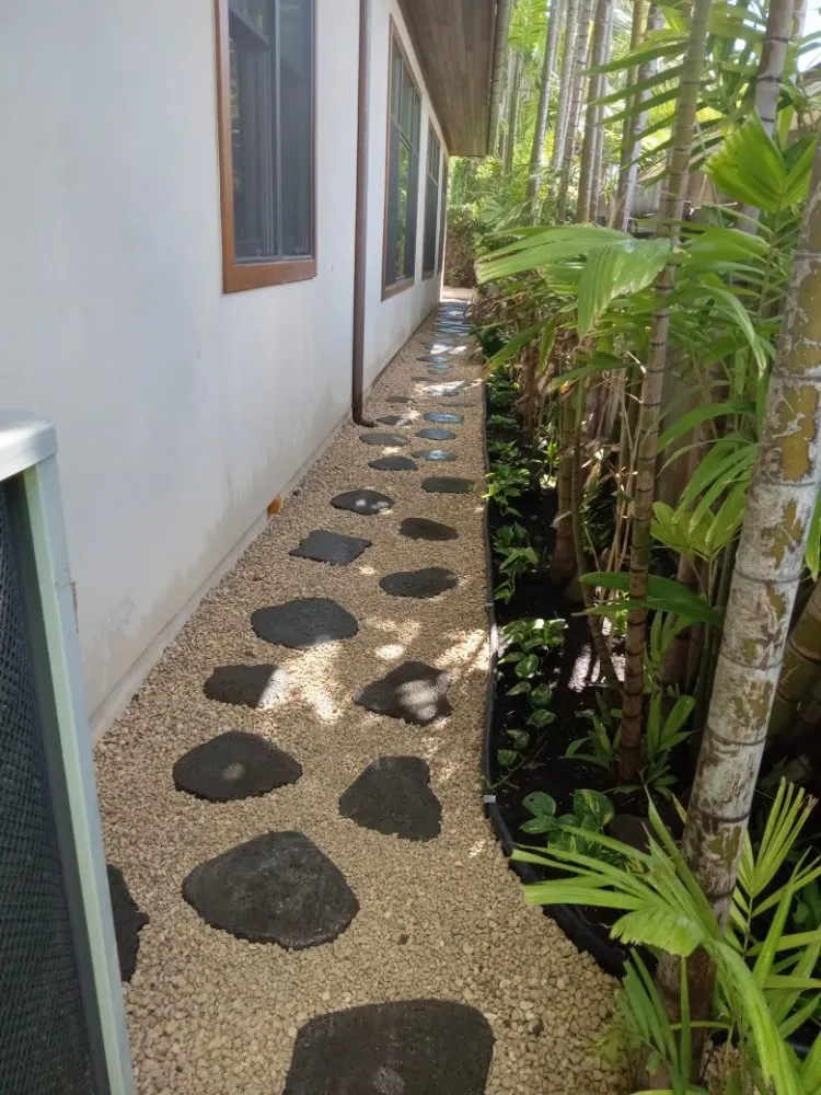 Custom garden landscaping for homes across Waipahu, HI - RM1 Yard & Landscaping Services