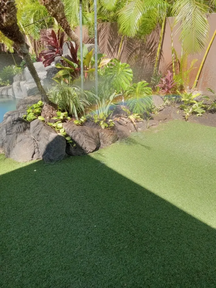 Professional lawn mowing service near you across Waipahu, HI - RM1 Yard & Landscaping Services