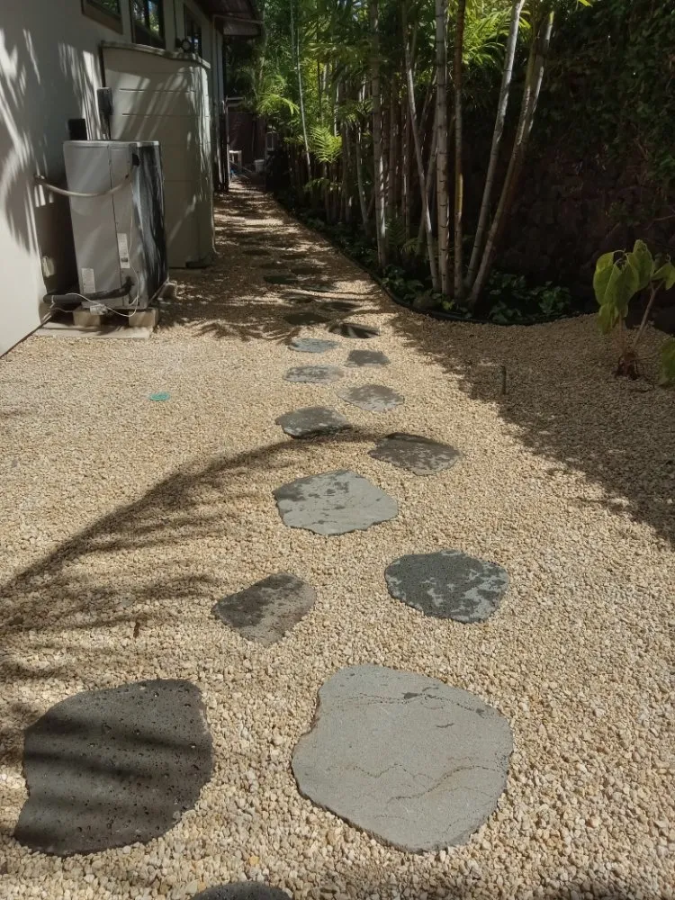 Local lawn mowing service in Waipahu, HI by RM1 Yard & Landscaping Services