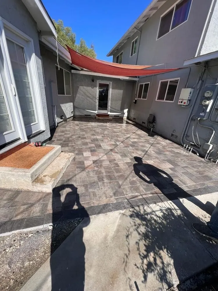 Reliable lawn mowing service in Cleveland, TX by RMC