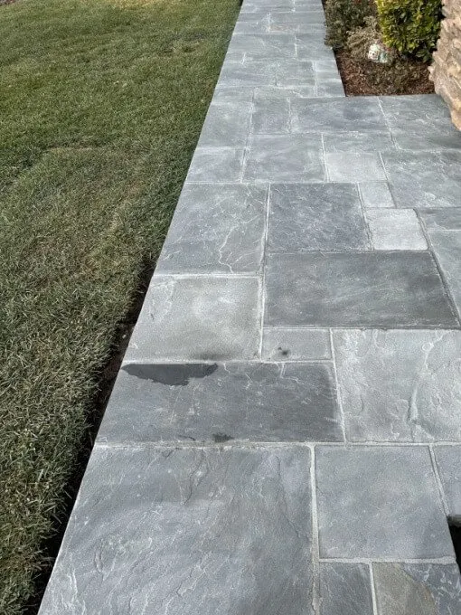 Expert lawn mowing service experts serving Vista, CA - RMG Hardscaping