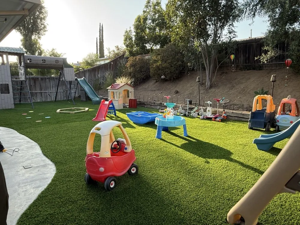 Custom lawn mowing service experts serving Vista, CA - RMG Hardscaping