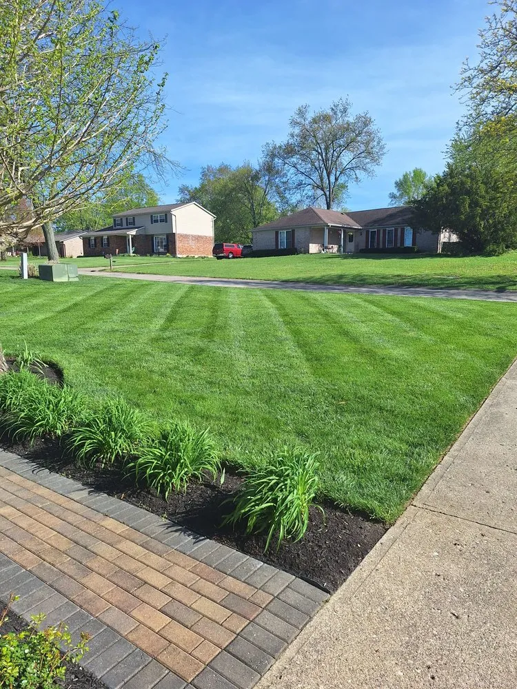 Affordable outdoor landscaping in fairfield Township, OH - RMJ Lawn Care