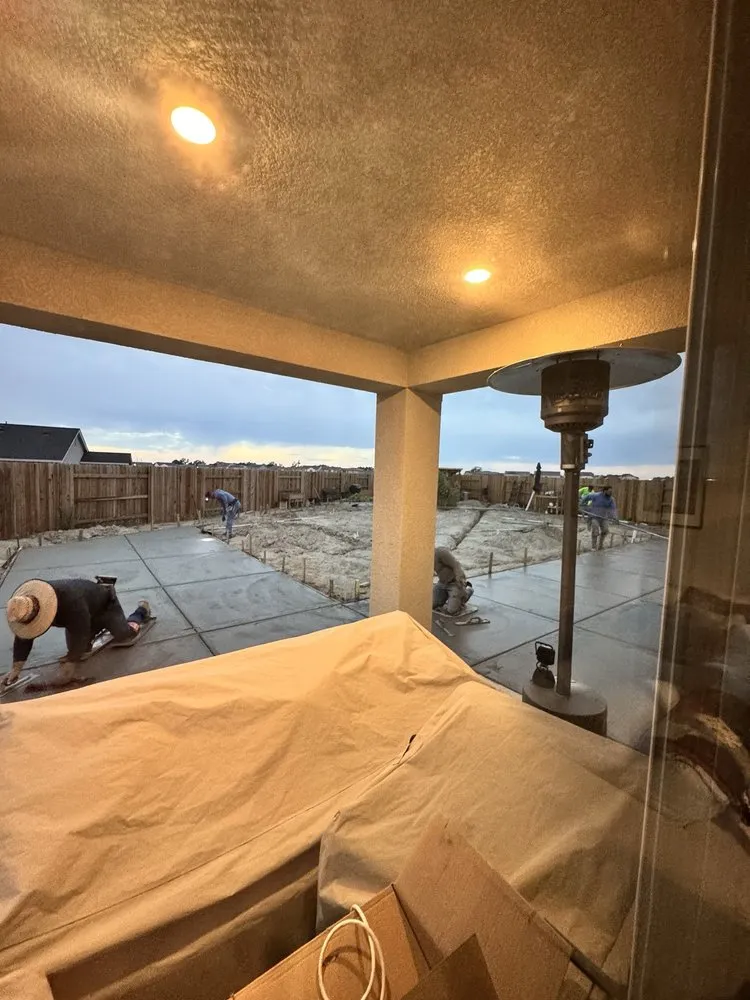 Reliable lawn mowing service in Rio Linda, CA - RMR Construction and Remodeling