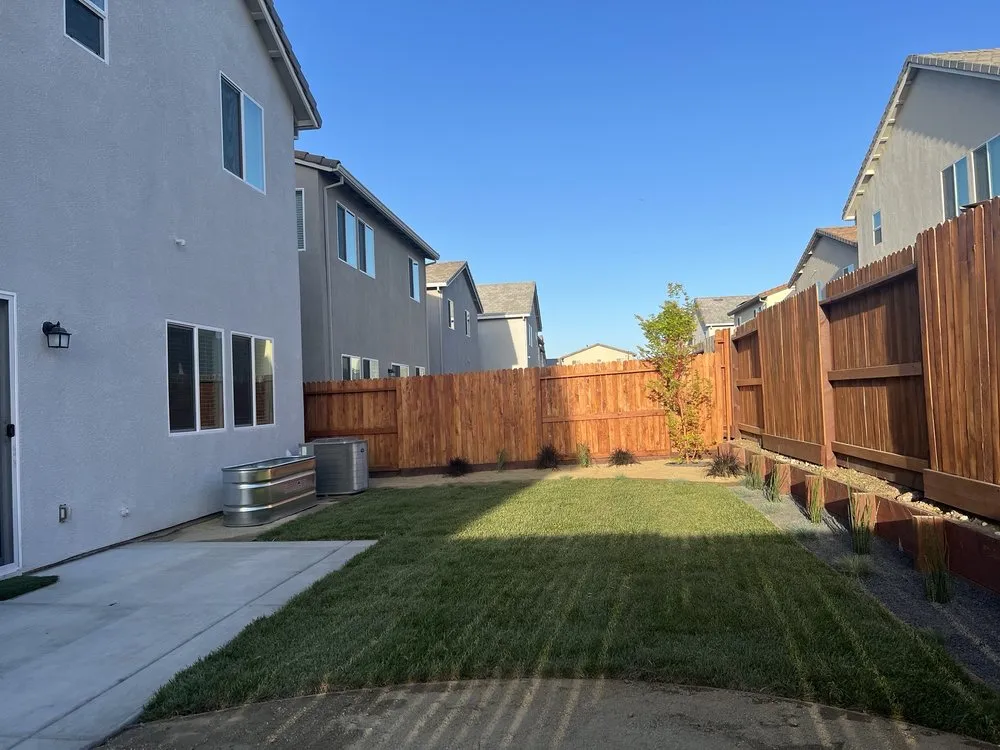 Trusted yard cleanup service in Rio Linda, CA by RMR Construction and Remodeling
