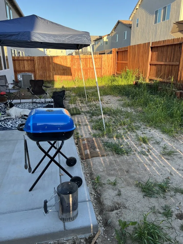 Custom lawn care service for homes in Rio Linda, CA by RMR Construction and Remodeling