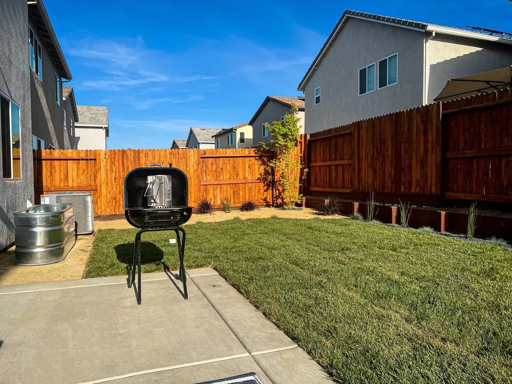 Affordable lawn mowing service experts serving Rio Linda, CA - RMR Construction and Remodeling