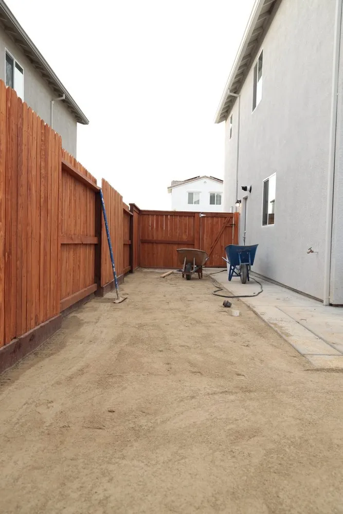 Top-rated yard maintenance in Rio Linda, CA - RMR Construction and Remodeling