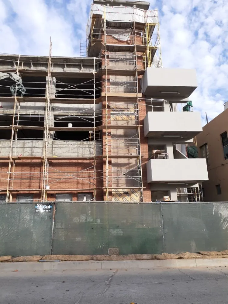 Expert yard maintenance experts serving Tucson, AZ - R&M's Home Repair and Improvement