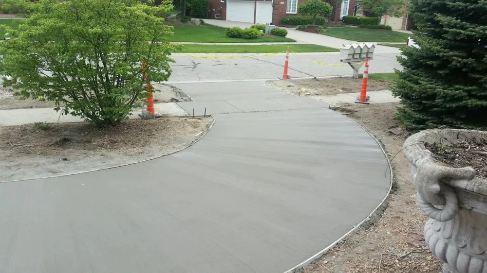 Local lawn mowing service in Washington, MI by Rms landscape