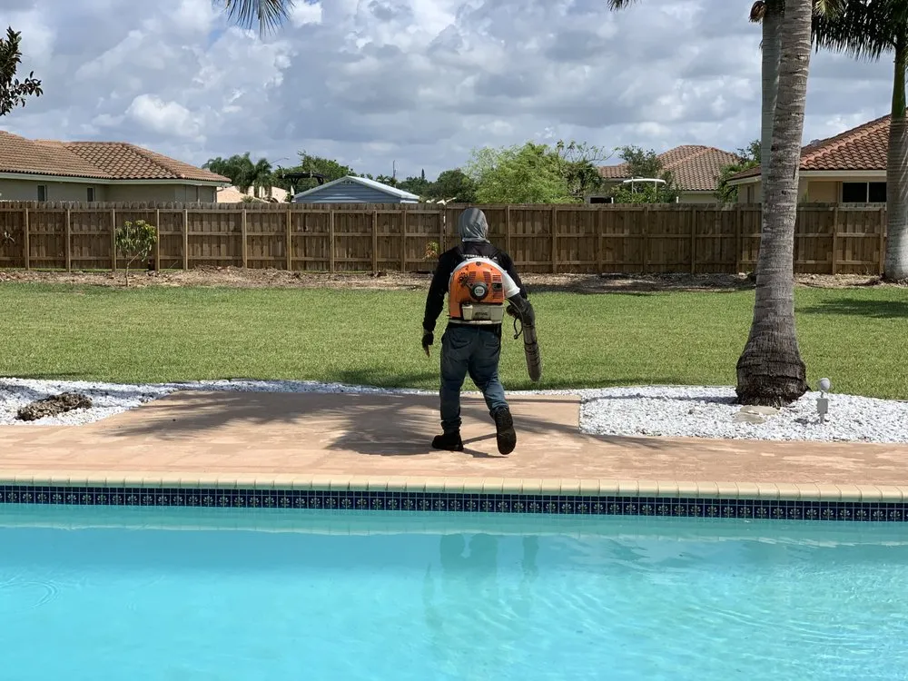 Professional lawn mowing service near you in Homestead, FL by RN Hydrofarms Corp