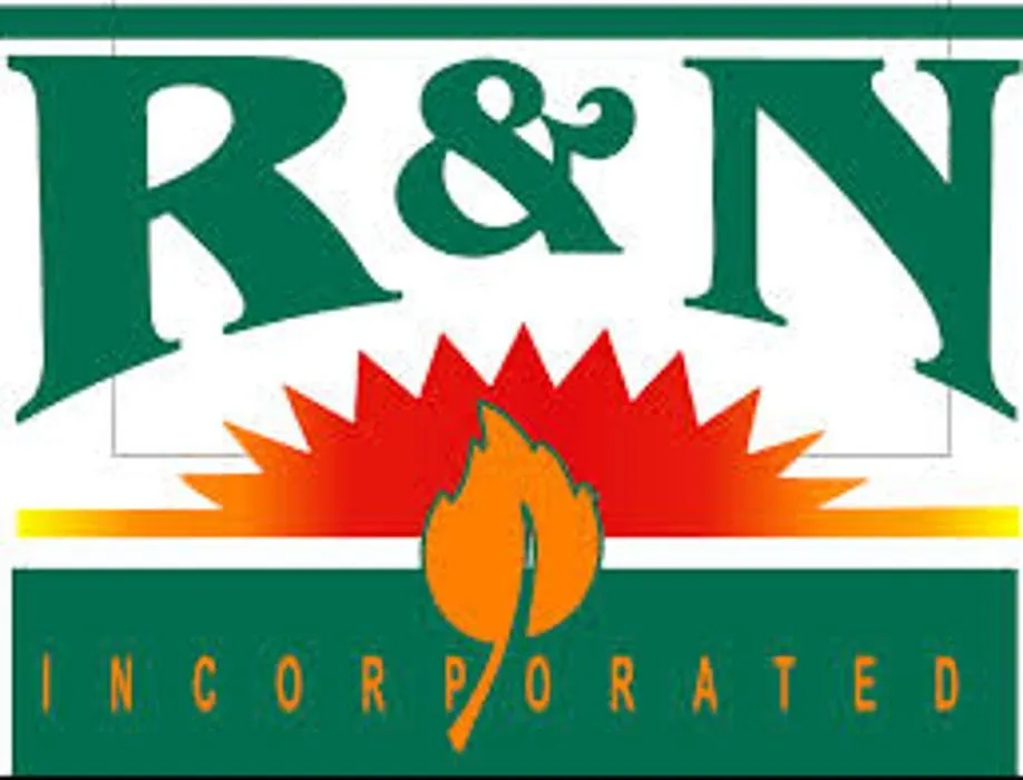 Custom garden landscaping for residential properties in Naples, FL by R&N Lawn Maintenance