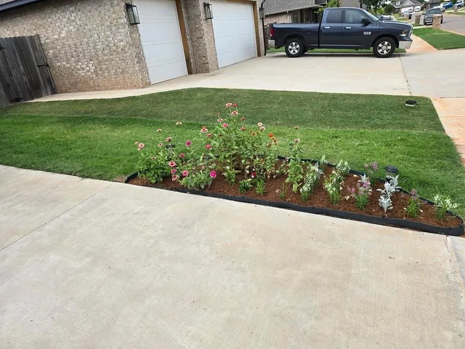 Reliable outdoor landscaping experts serving Oklahoma City, OK - RNC Landscaping & Services