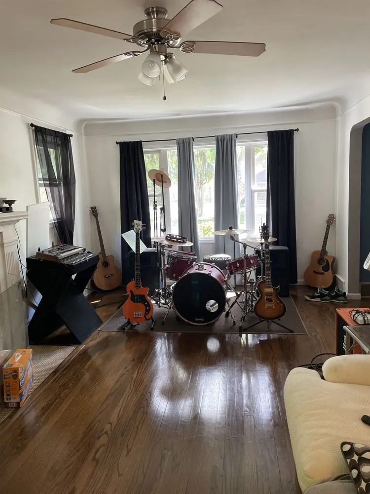 Expert garden landscaping in Birmingham, MI by RnR Delivery Professionals